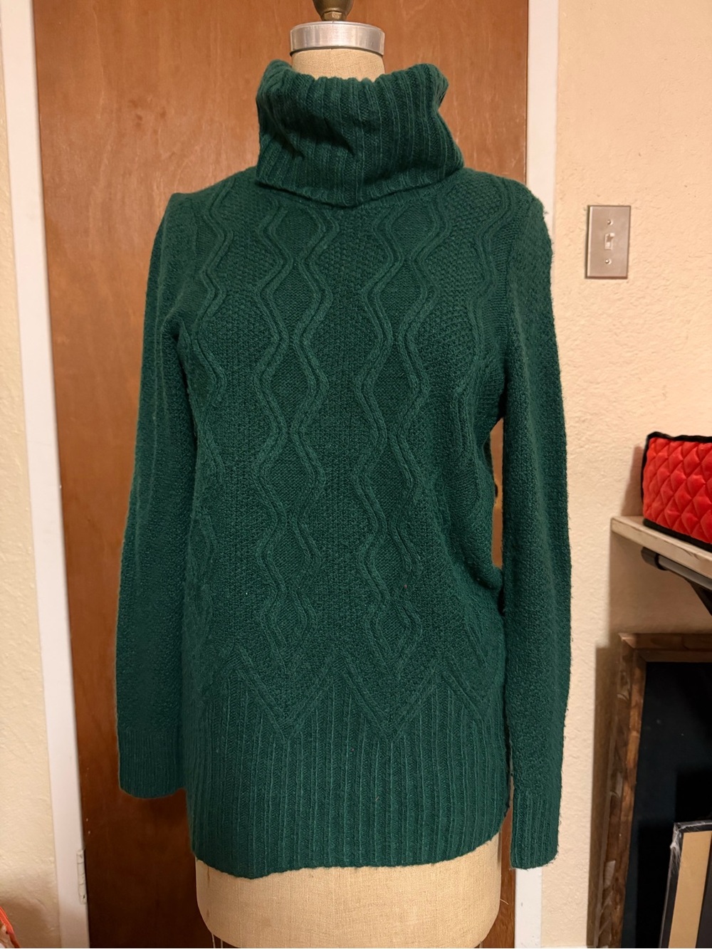 Sonoma Dark Green Cable Knit Turtleneck Sweater